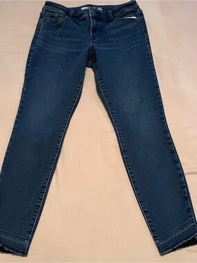 Old Navy Woman’s Dark Indigo Super Skinny Rockstar Stretch Jeans Size 4